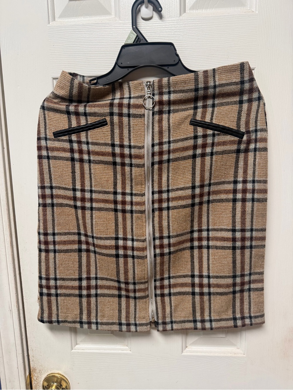 Fashion Nova Beige Plaid Zip-Front Pencil Skirt L